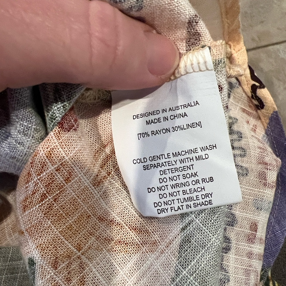 Paper heart Maxi Dress linen blend - stamps pattern - Picture 11 of 11